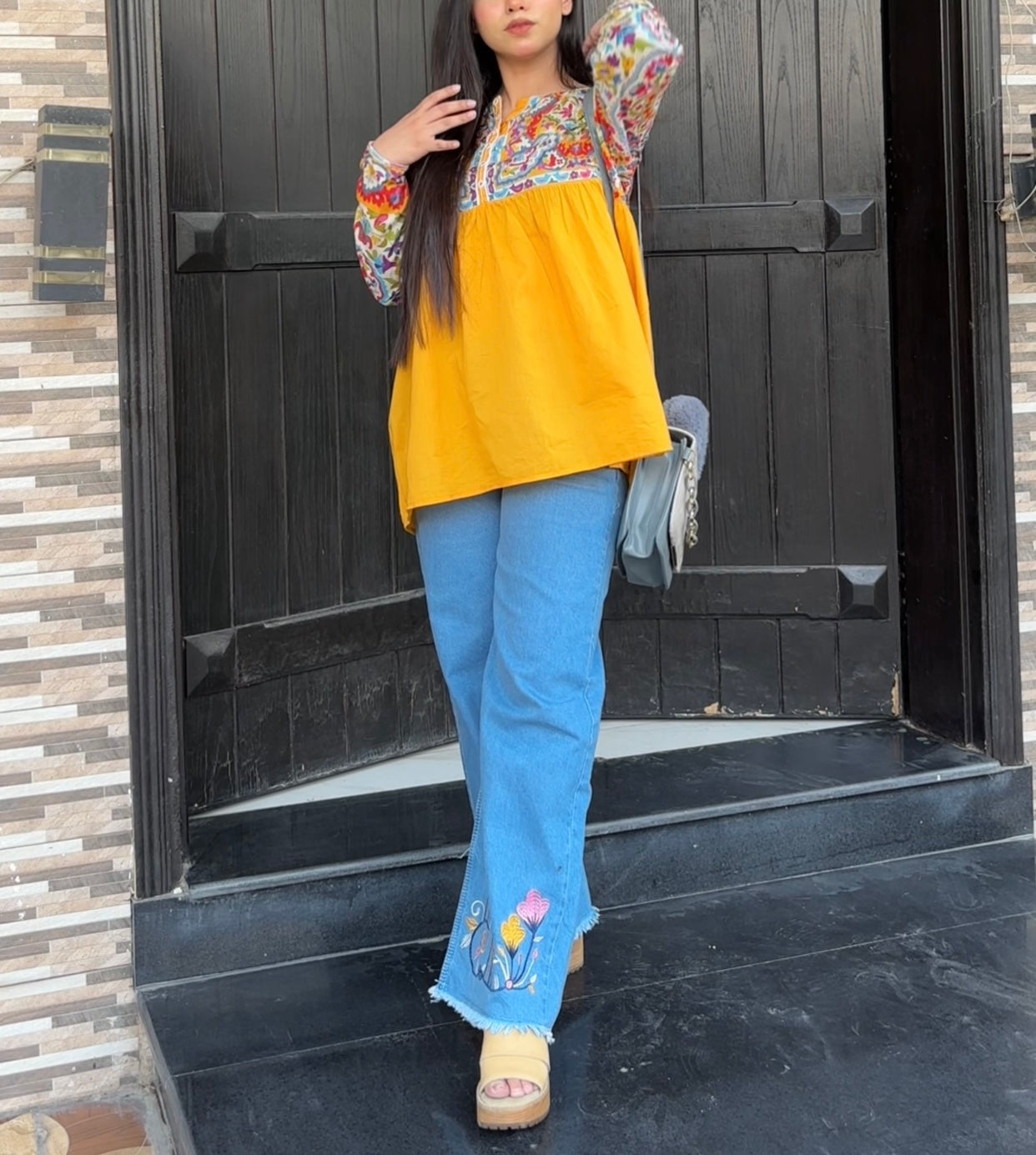 Blue MultiEmbroidered High Waisted Jeans