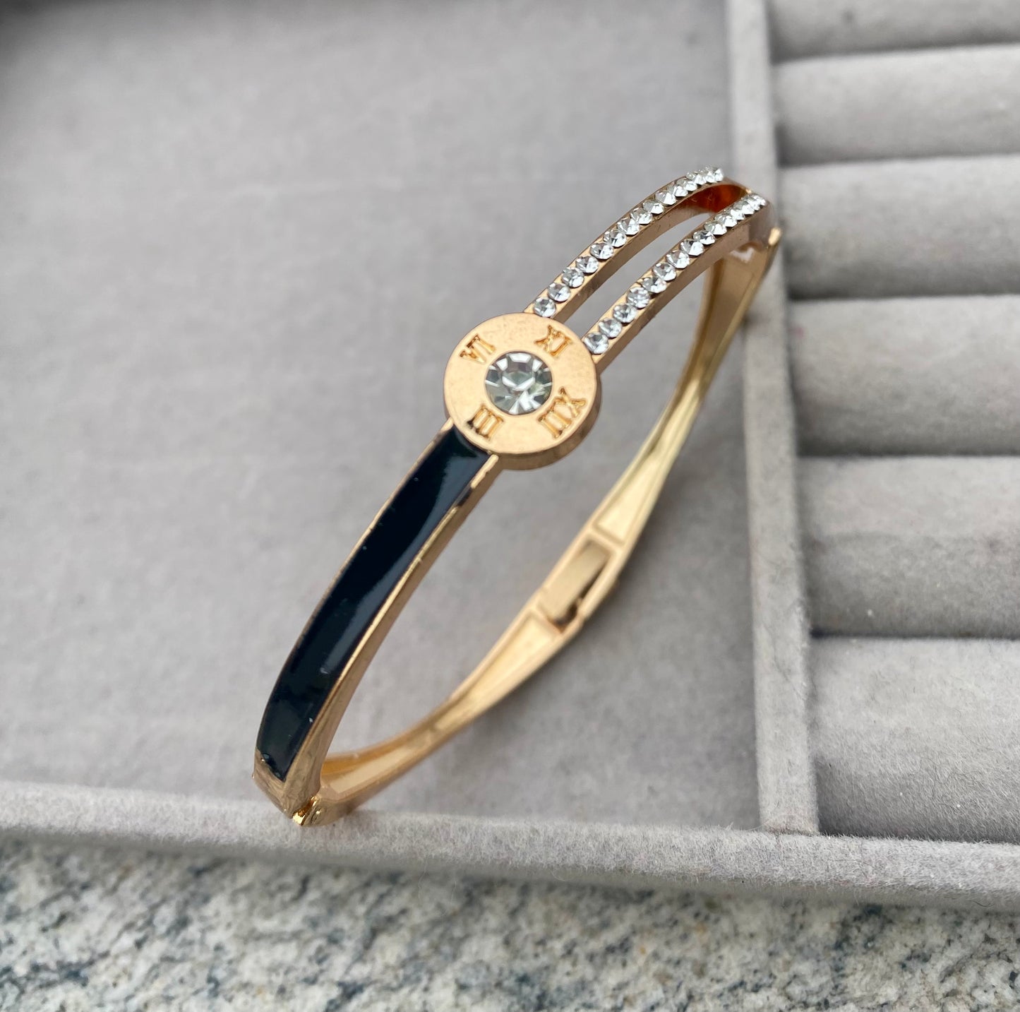 Timeless Bracelet -| A111