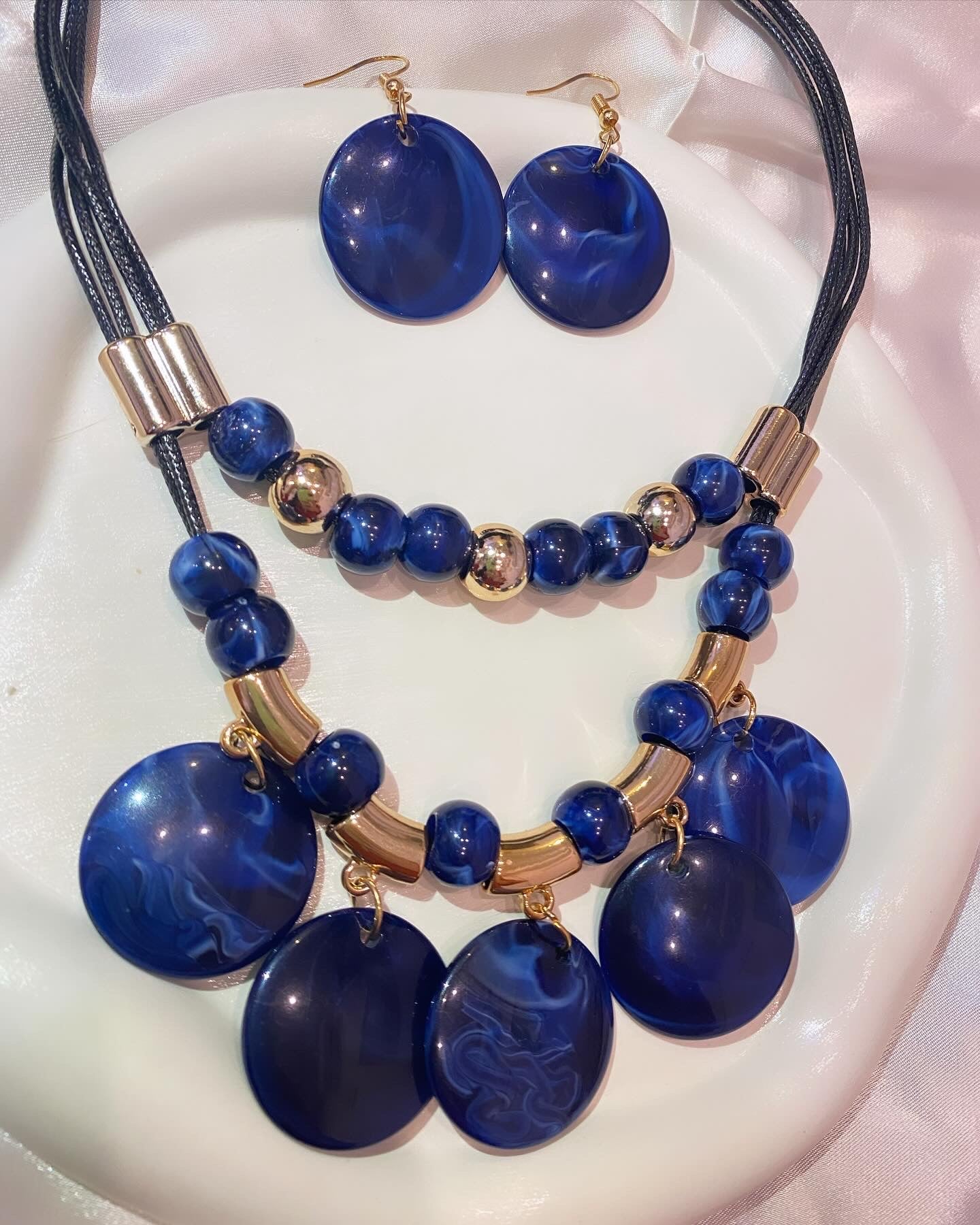 Charming Beaded Blue Bliss Necklace -A211