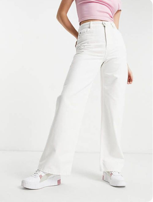 Zara White Hight Waisted wide leg Jeans