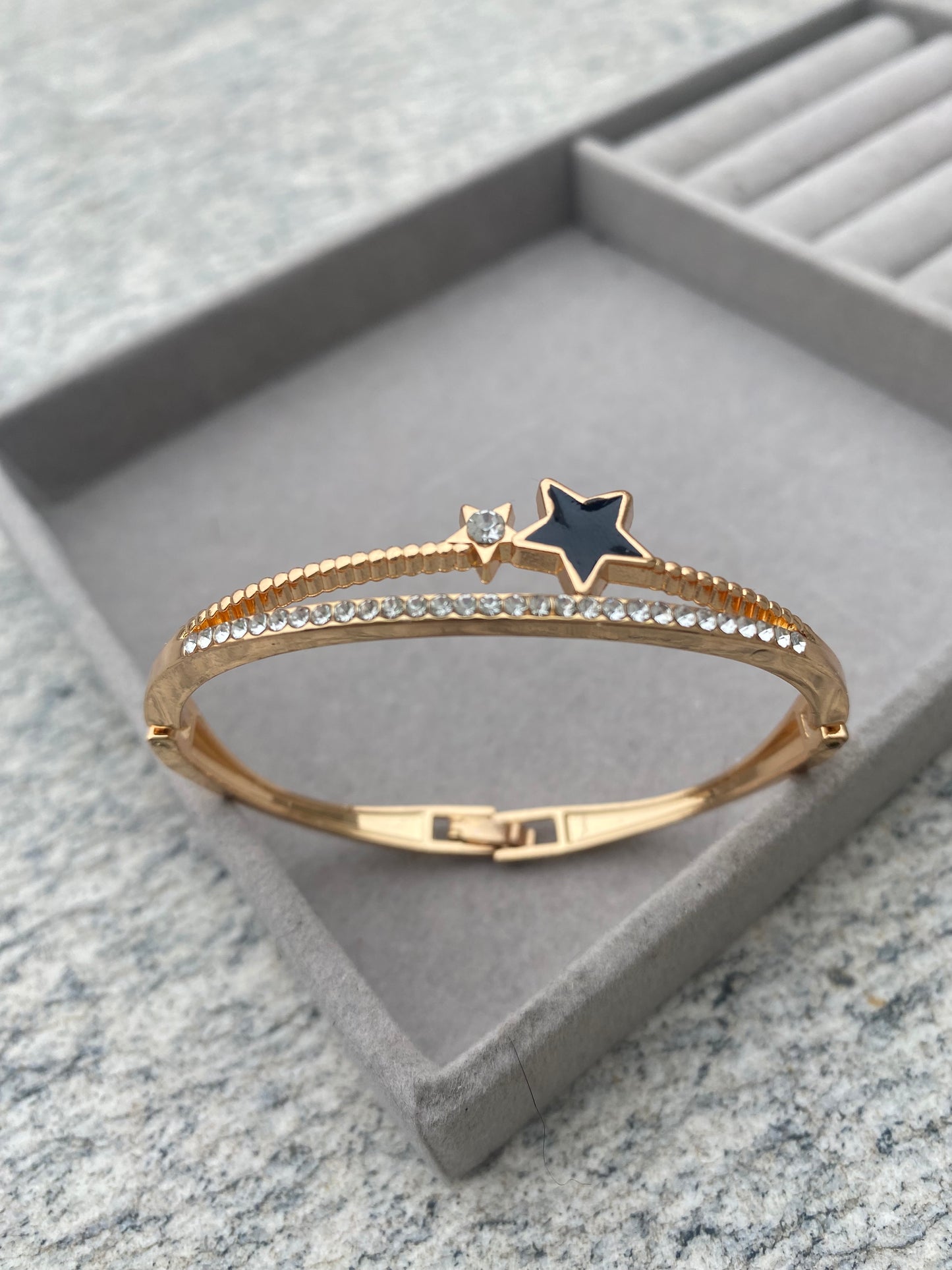 Sparkle Star Bracelet | A107