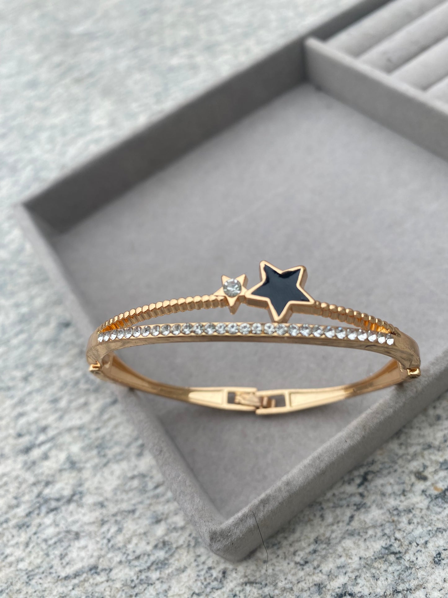 Sparkle Star Bracelet | A107